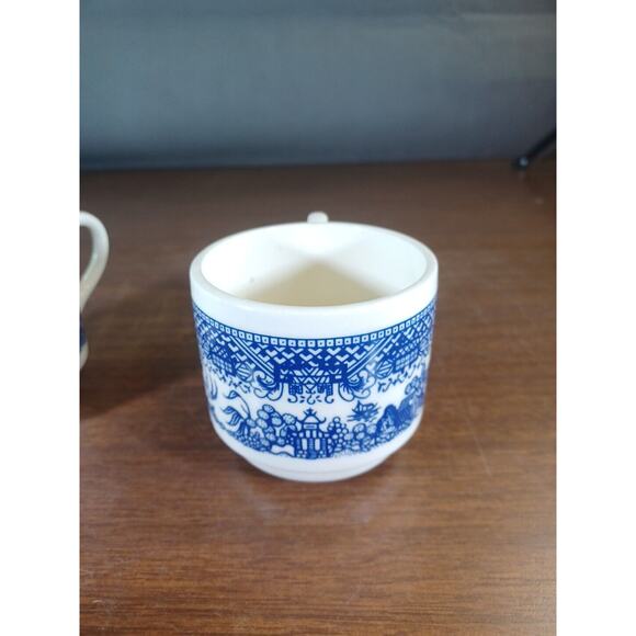 2 Vintage Blue WILLOW WARE Pottery Coffee Cups - Stackable Mugs - Made In USA - Picture 7 of 10